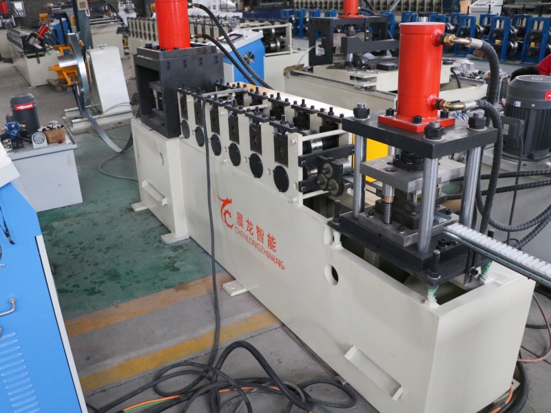 21柜安裝梁生產線